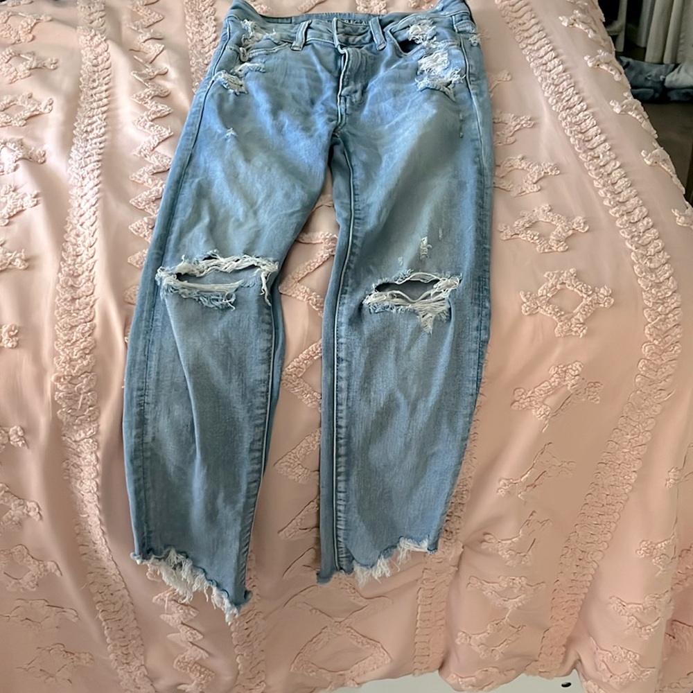 American Eagle size 2 next level stretch, bluish lighter blue color worn a few